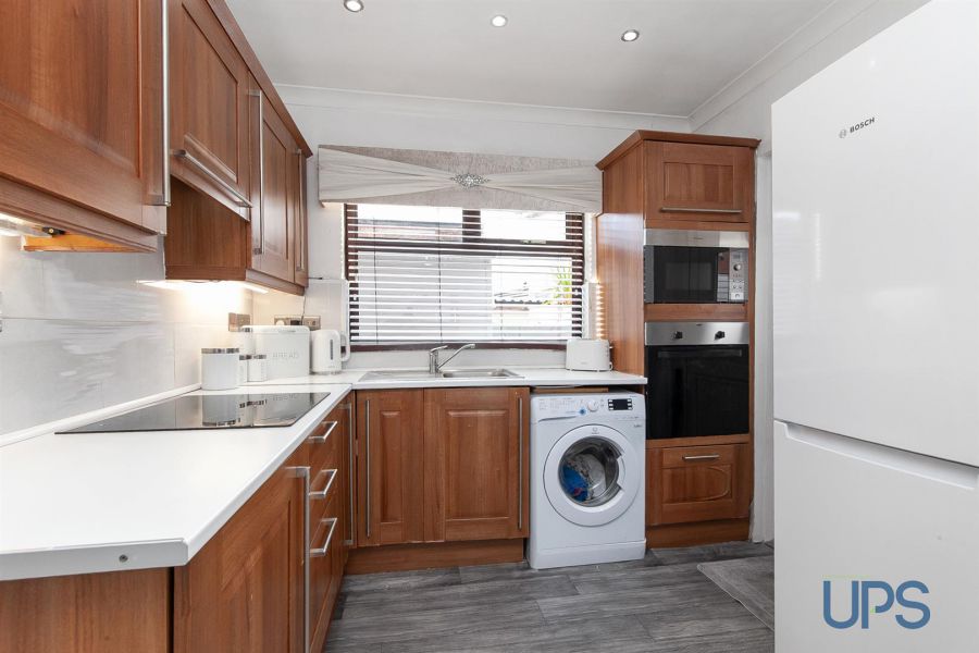 10 Andersonstown Park 10 Andersonstown Park