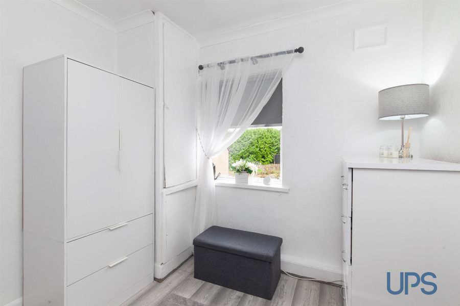 10 Andersonstown Park 10 Andersonstown Park