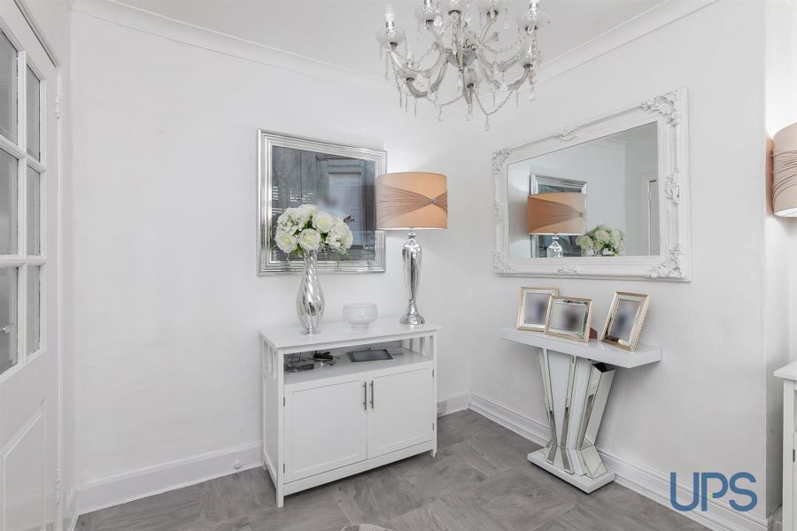 10 Andersonstown Park 10 Andersonstown Park