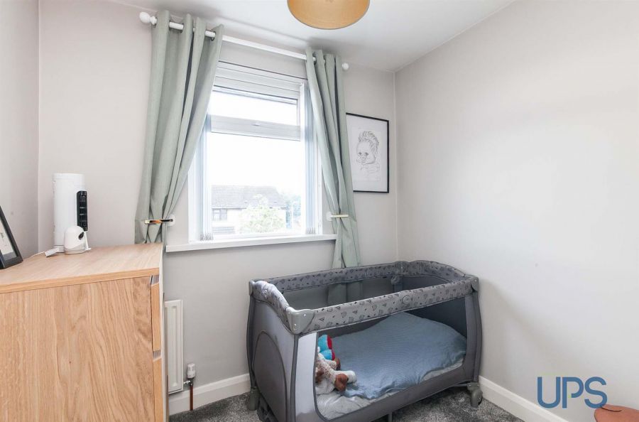 32 Coolnasilla Park West