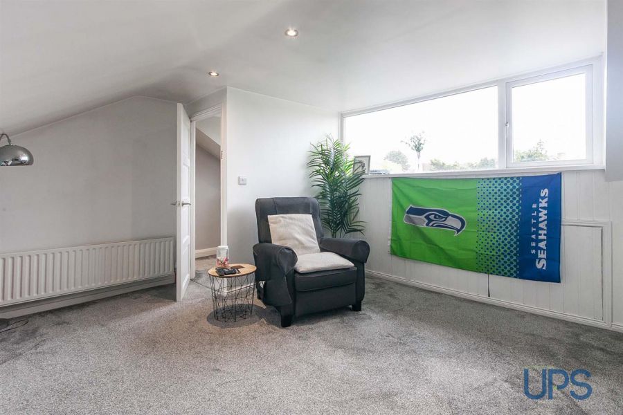 32 Coolnasilla Park West