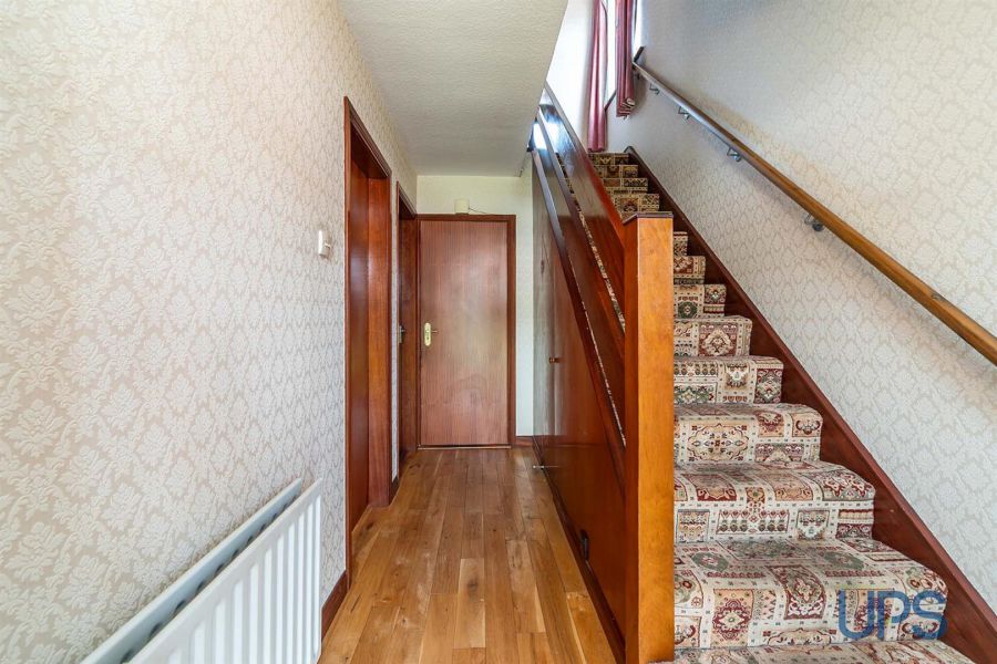 71 Stewartstown Park