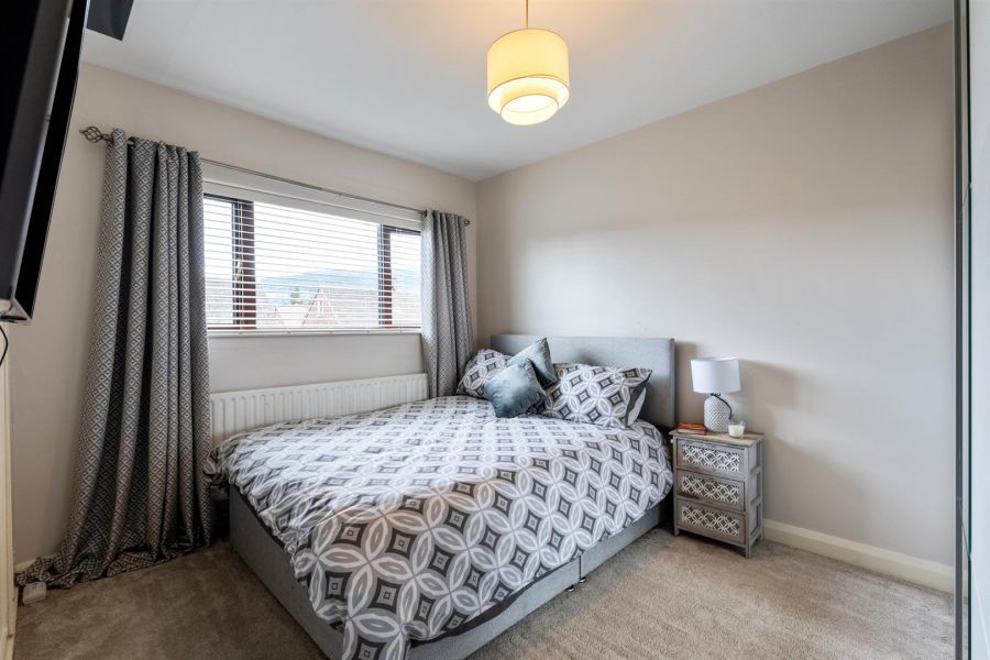 31 Creeve Walk