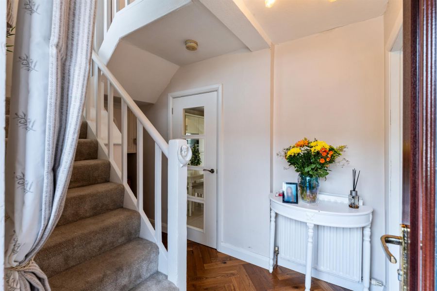31 Creeve Walk