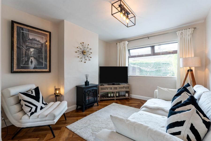 31 Creeve Walk