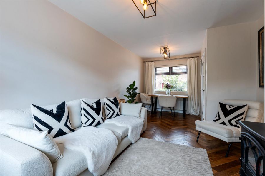31 Creeve Walk
