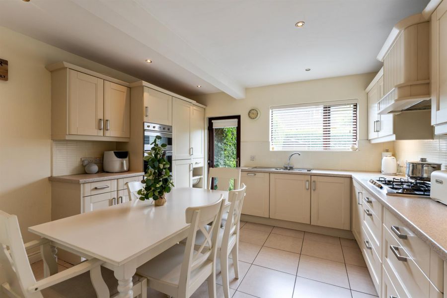 31 Creeve Walk