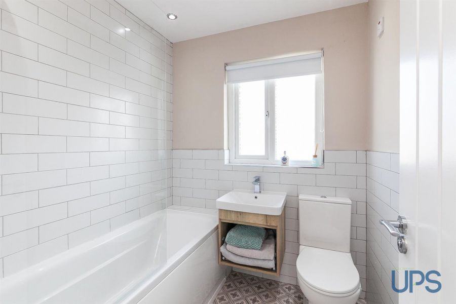 278 Lagmore Meadows