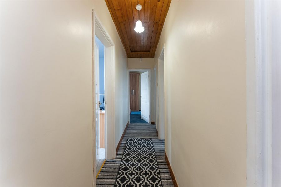 5 Rock Road
