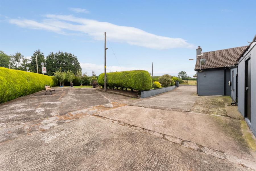 5 Rock Road