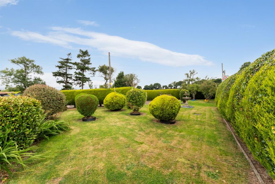 5 Rock Road