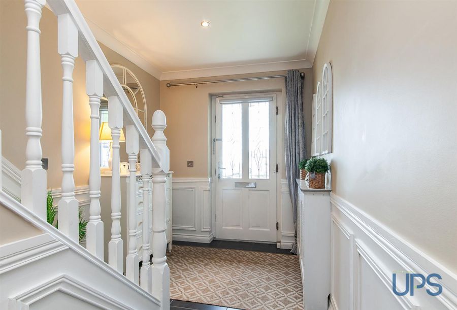 10 Lagmore View Way