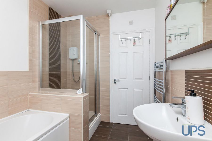 10 Lagmore View Way