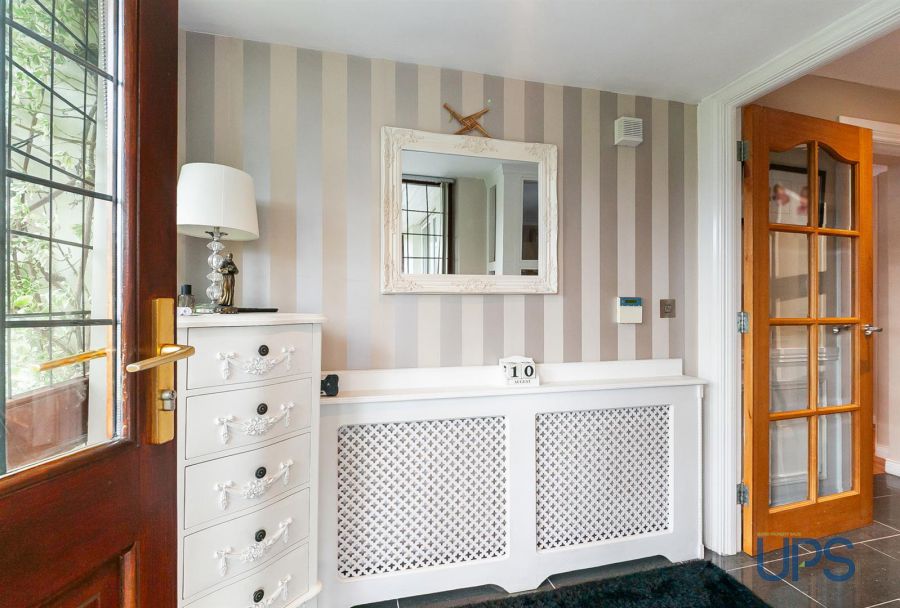 5 Lagmore View Crescent