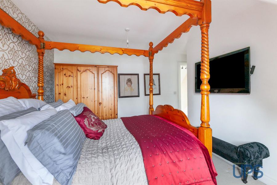 5 Lagmore View Crescent