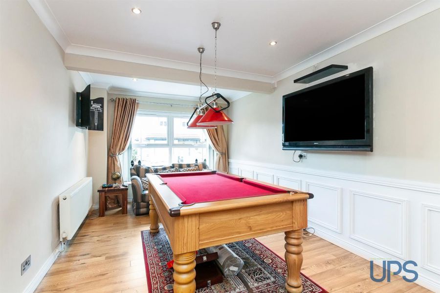 5 Lagmore View Crescent