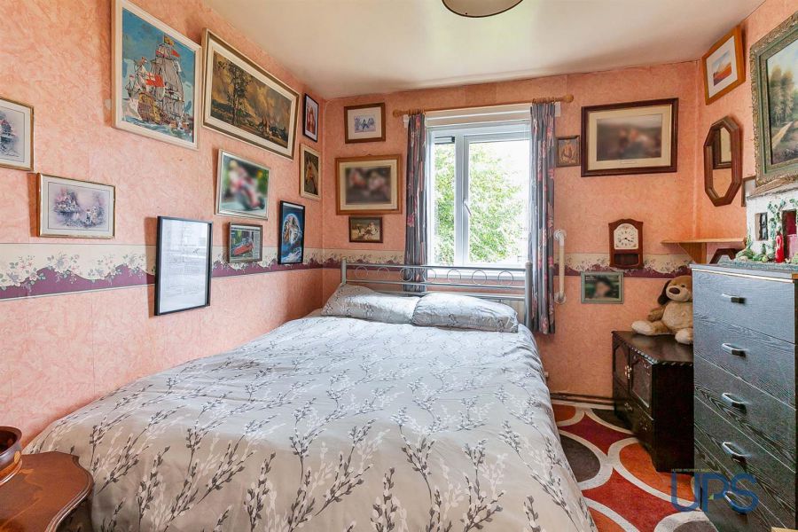 Apt 26 Kenard Avenue