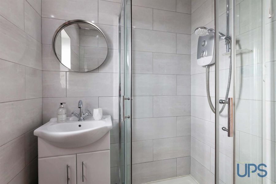 49 Andersonstown Park