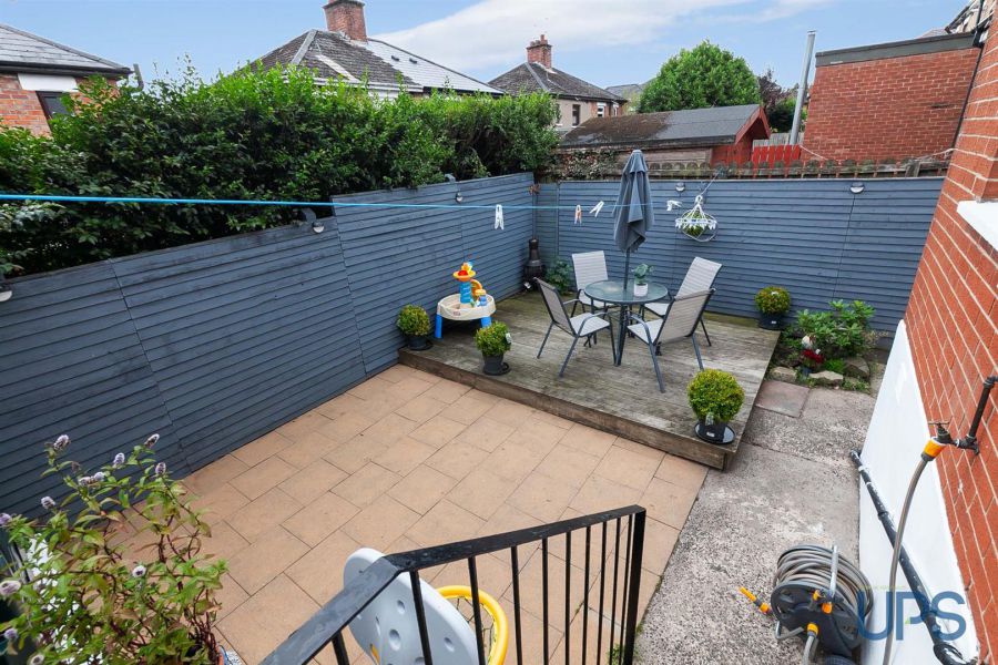 49 Andersonstown Park