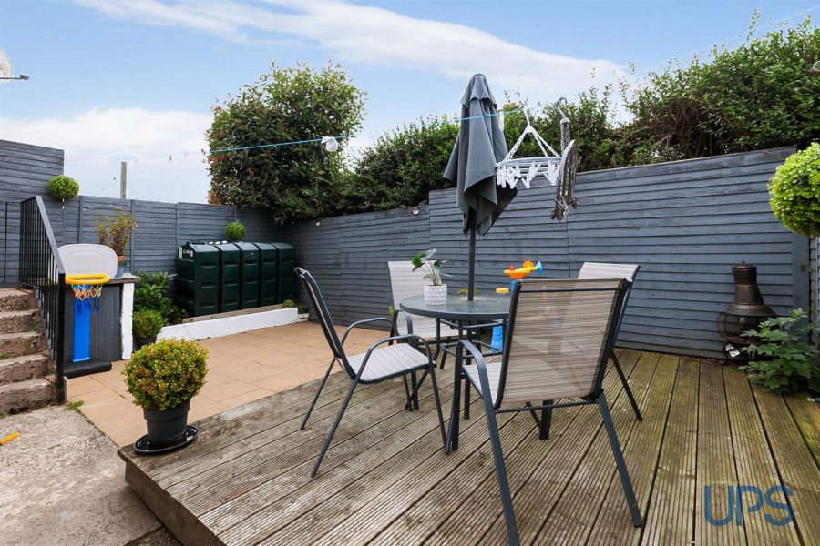 49 Andersonstown Park