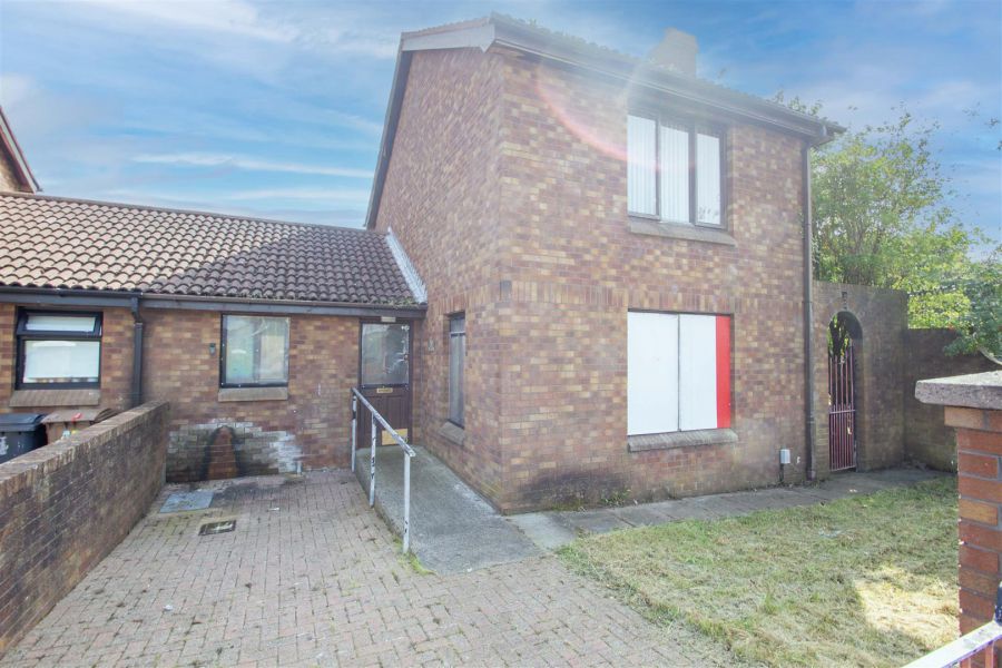 47 Springhill Avenue