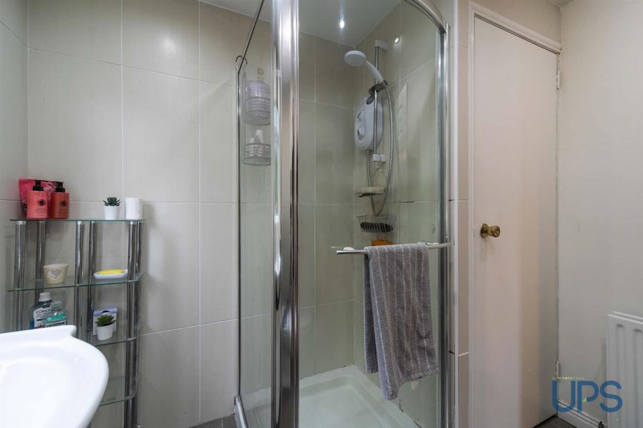 42C Cloona Park
