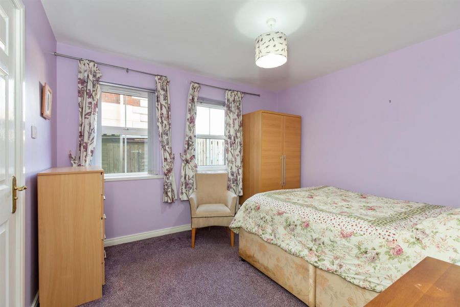 Apt 2 Doire Beag, 159 Andersonstown Road