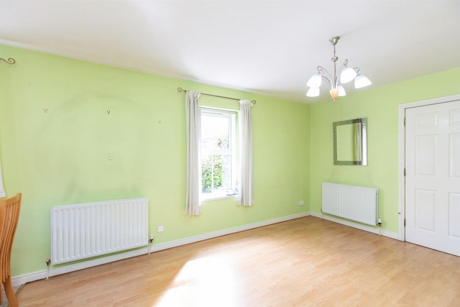 Apt 2 Doire Beag, 159 Andersonstown Road