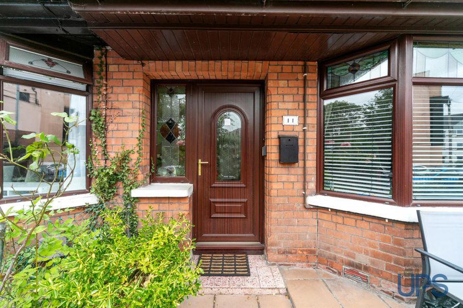 11 Beechmount Drive