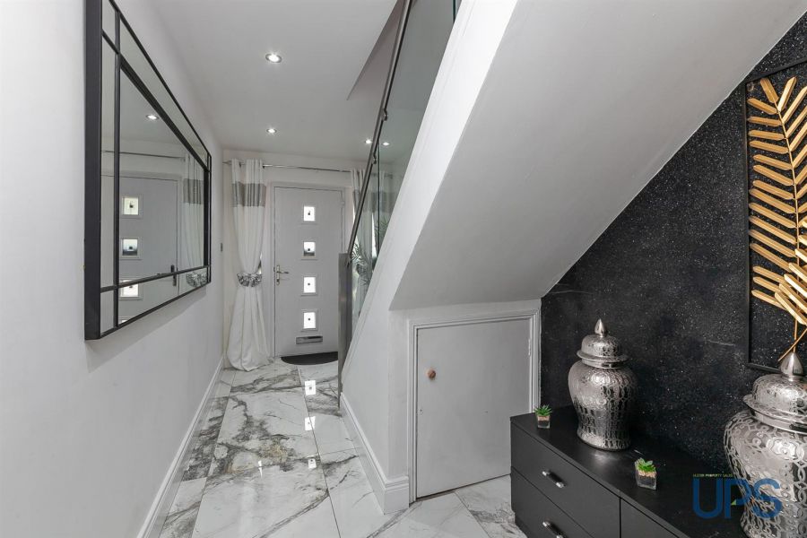 56 Lagmore Grove