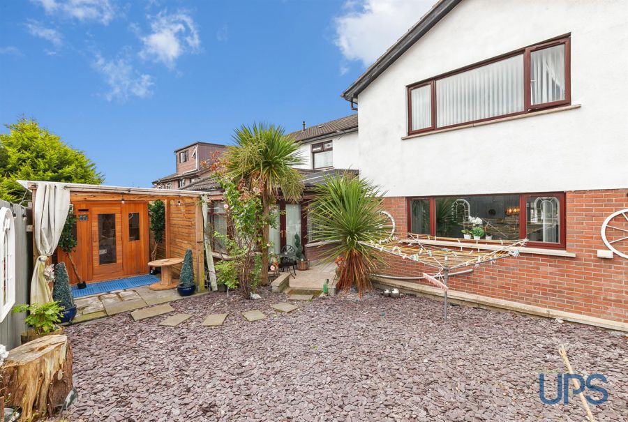 56 Lagmore Grove
