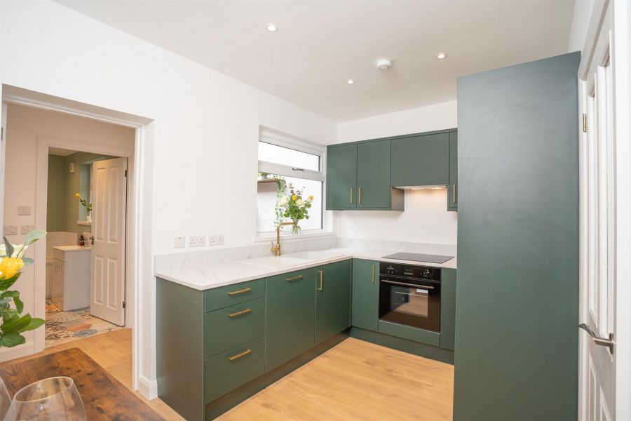 56 Oakman Street