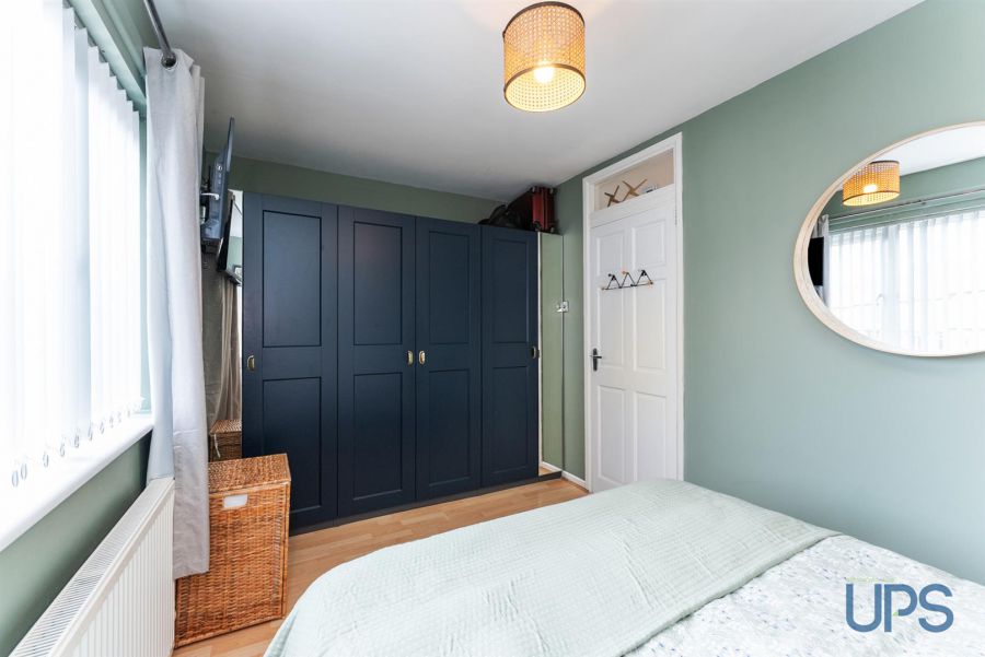 28 Glen Parade