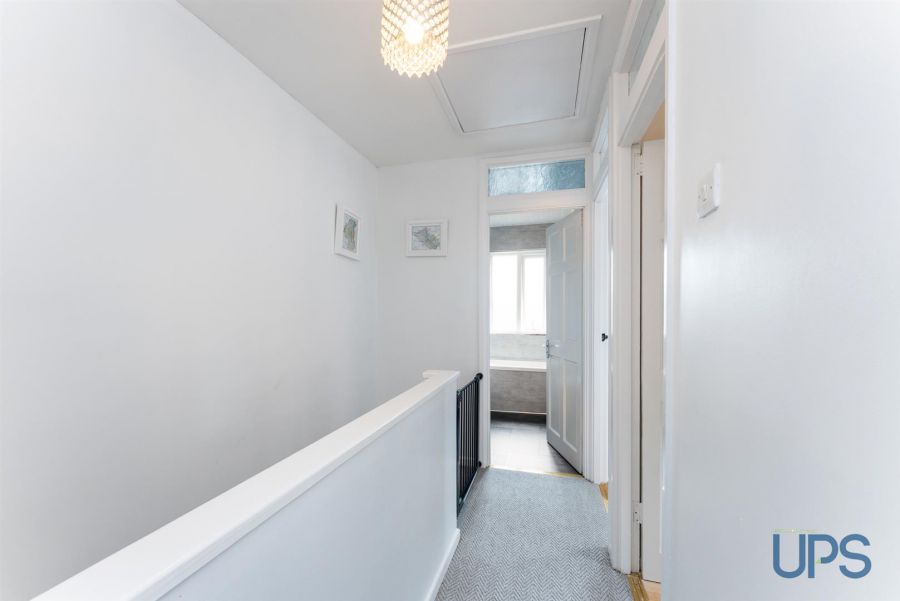 28 Glen Parade