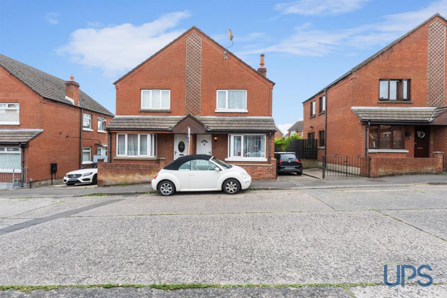 28 Glen Parade