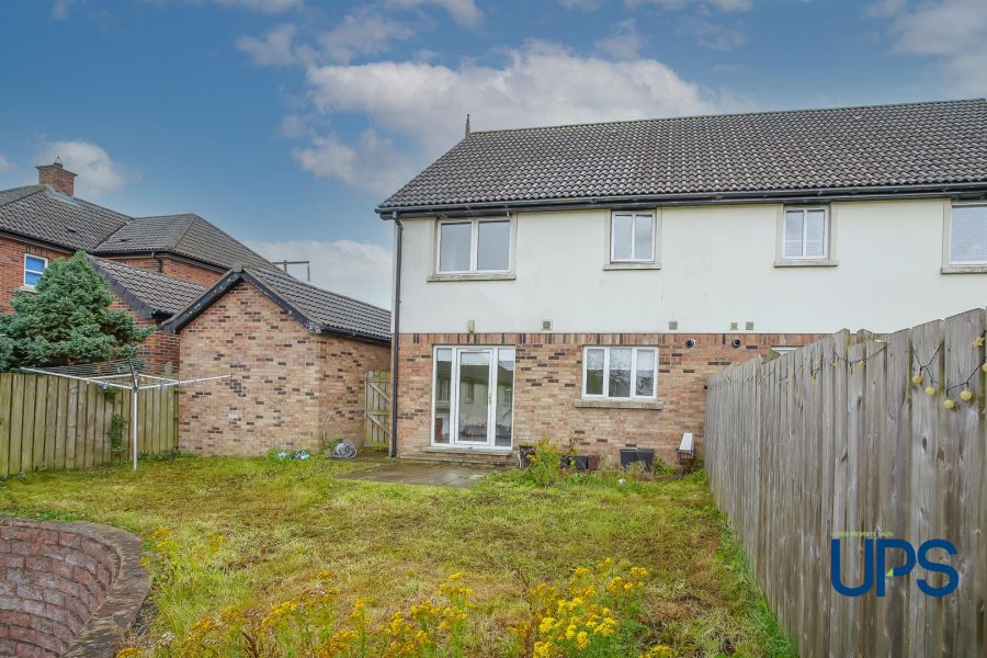 4 Lagmore View Gardens