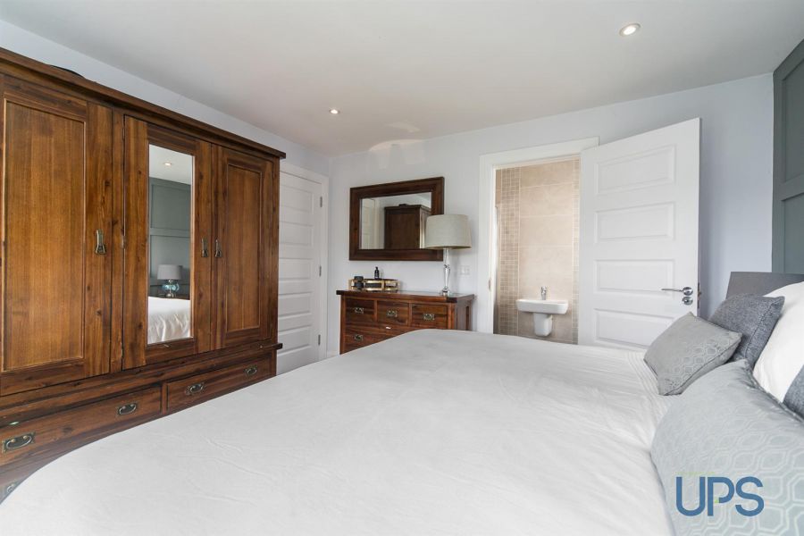 17 Huntingdon Hill