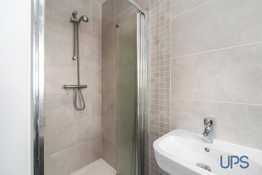 17 Huntingdon Hill 17 Huntingdon Hill