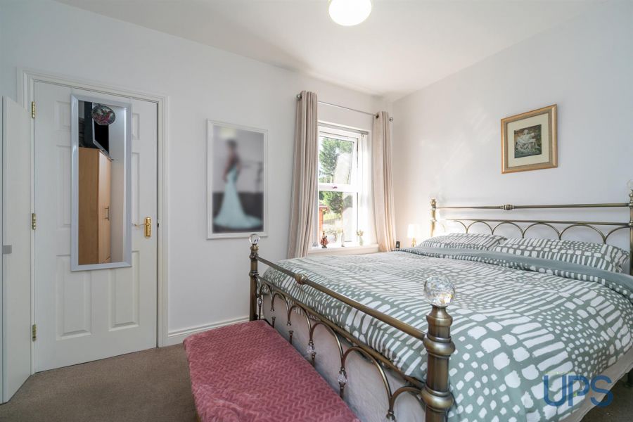 Apt 10, Pinetree Court 157 Glen Road
