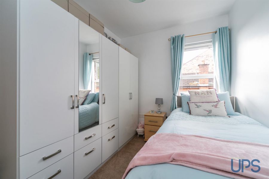 Apt 10, Pinetree Court 157 Glen Road