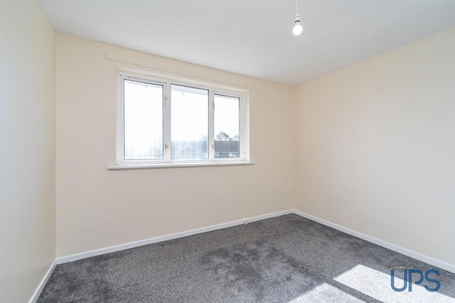 6 Whin Park