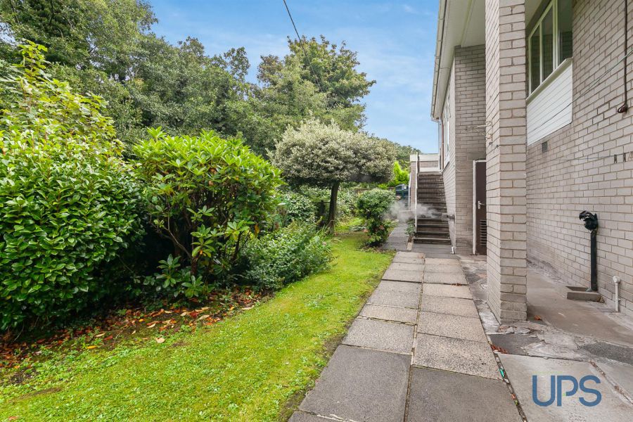 12 Edenvale Park