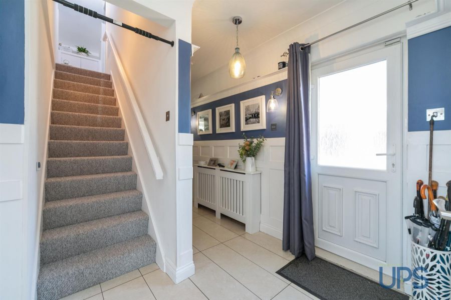 73 Upper Dunmurry Lane