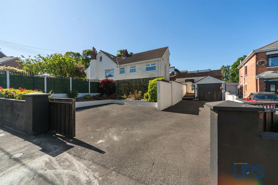 73 Upper Dunmurry Lane