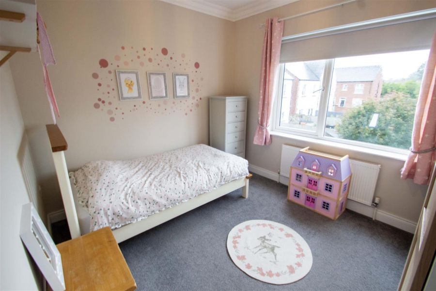 31 Eaton Park