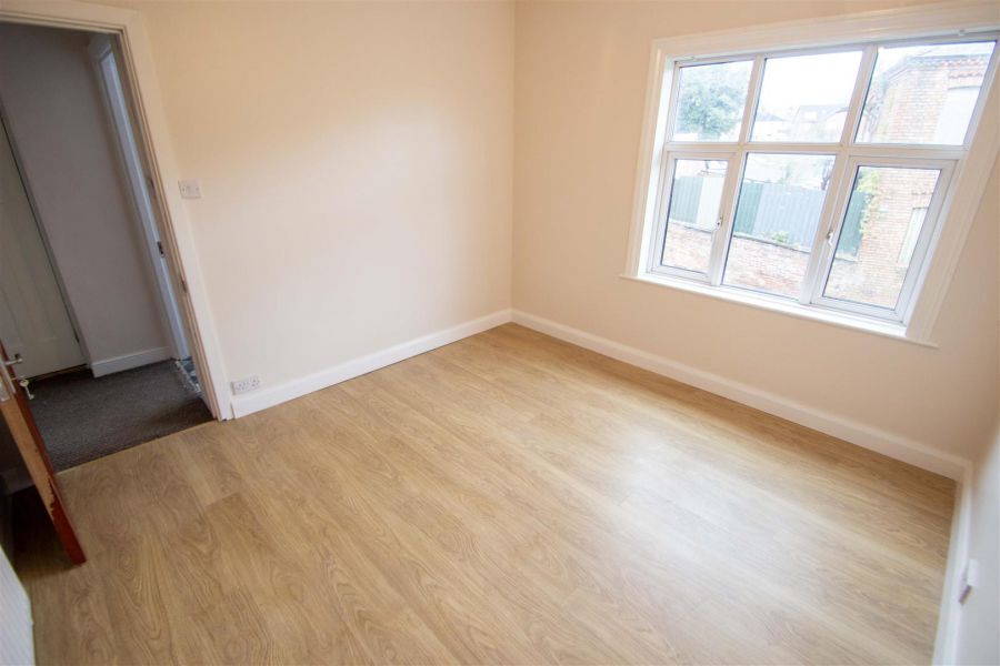 78 Upper Dunmurry Lane