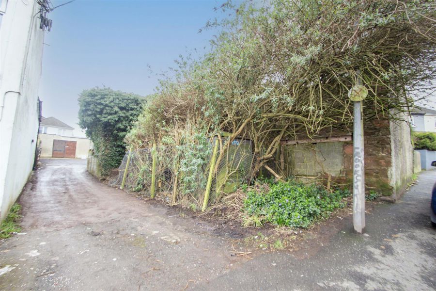 78 Upper Dunmurry Lane