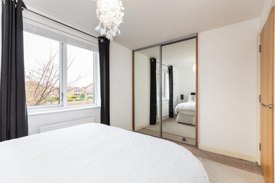 Apt 15 1A Mayfield Square