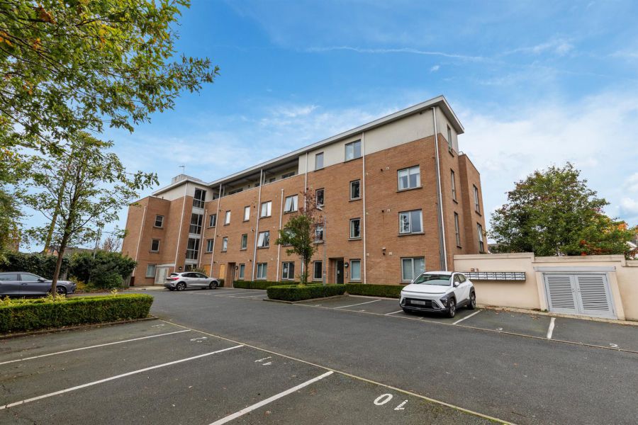 Apt 15 1A Mayfield Square