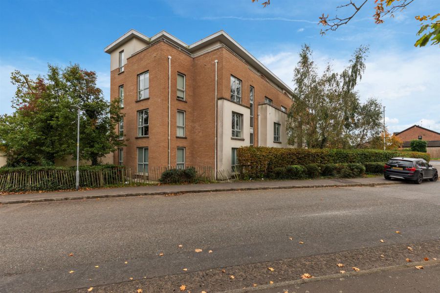 Apt 15 1A Mayfield Square